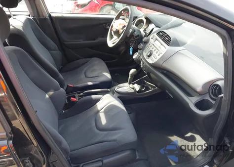 2011 Honda Fit Sport z USA, uszkodzony, nr VIN JHMGE8H55BS010415